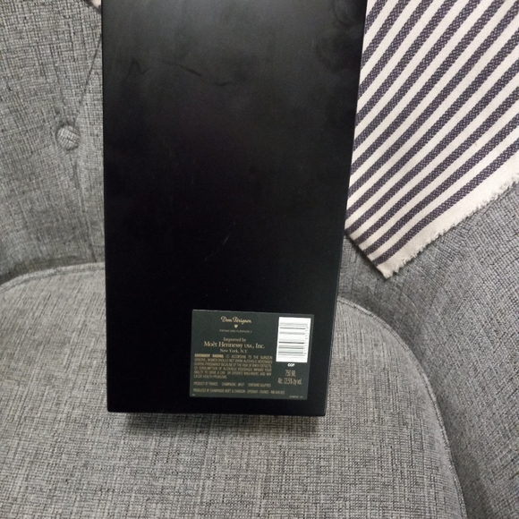 Dom Perignon Box - Picture 5 of 5